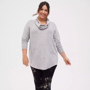 TORRID NWT Super Soft Plush Cowl Neck Raglan Tunic Sweatshirt Size 2